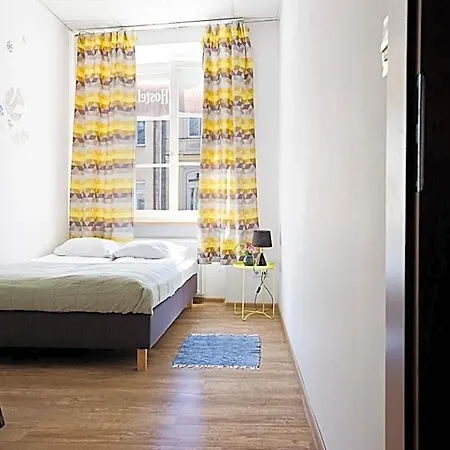 Folk Krakowskie Przedmiescie Hostel
