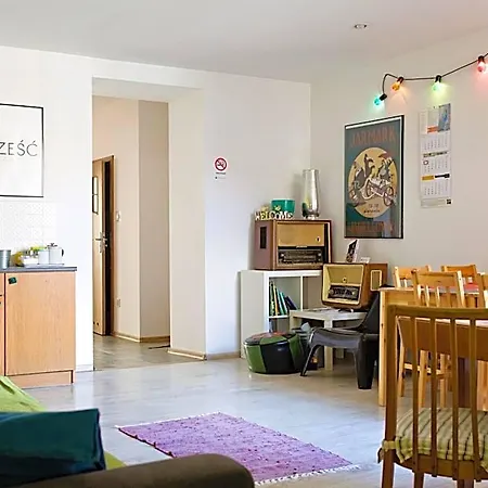 Hostel Folk Krakowskie Przedmiescie Λούμπλιν