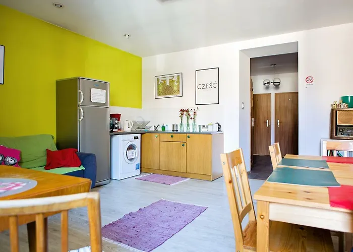 Vandrarhem Folk Krakowskie Przedmiescie *